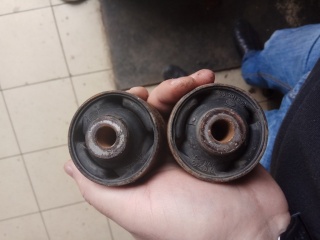 Замена сайлентблоков SsangYong Rodius  в Жуковском